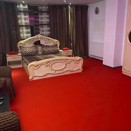 Karra Hotels Voluntari エクステリア 写真
