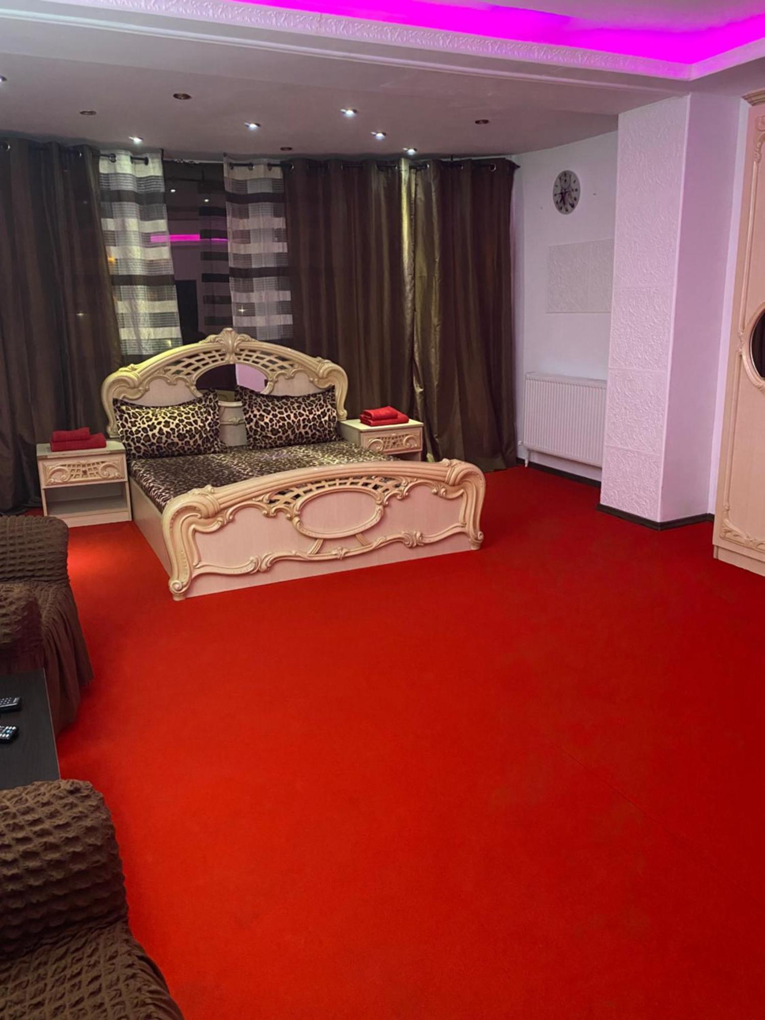 Karra Hotels Voluntari エクステリア 写真