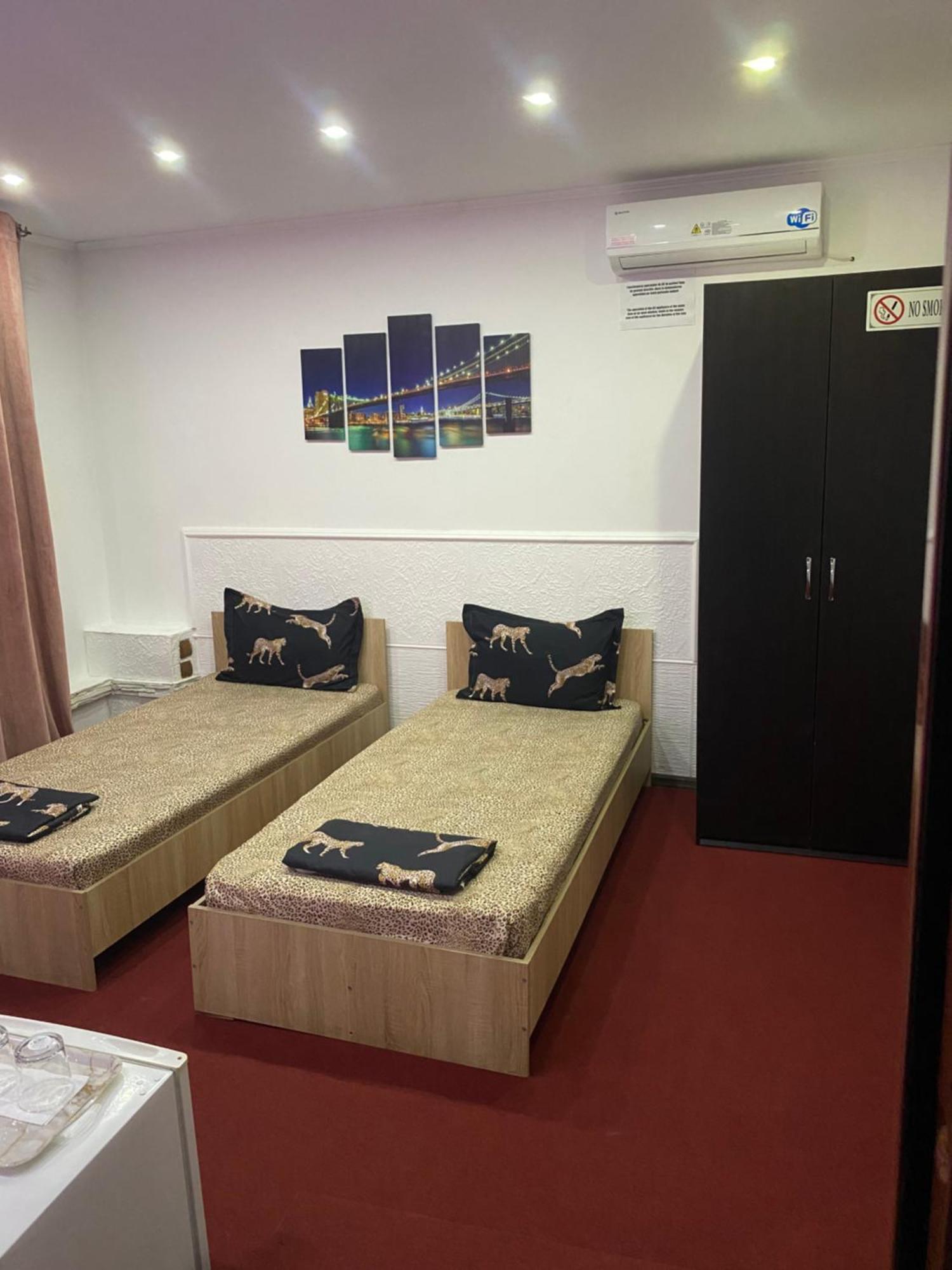 Karra Hotels Voluntari エクステリア 写真